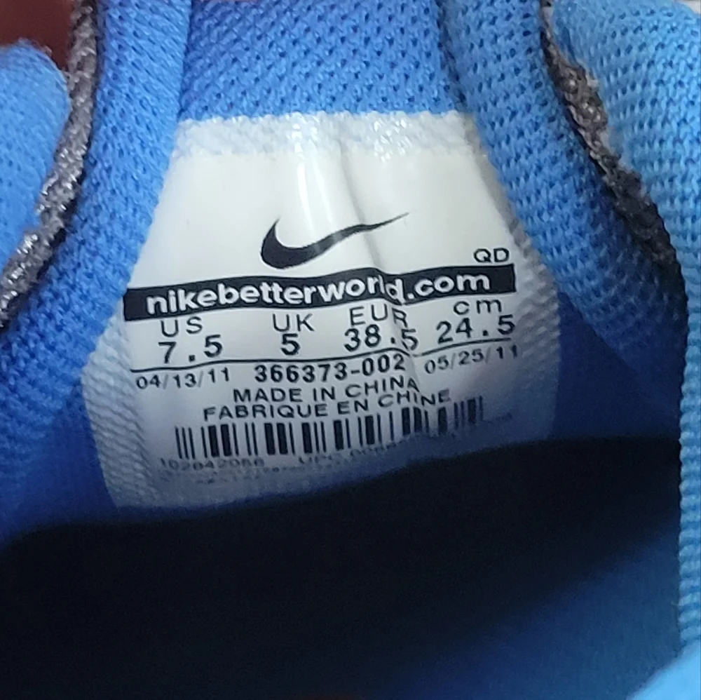 Womens Nike Air Refresh 4 Size 7.5